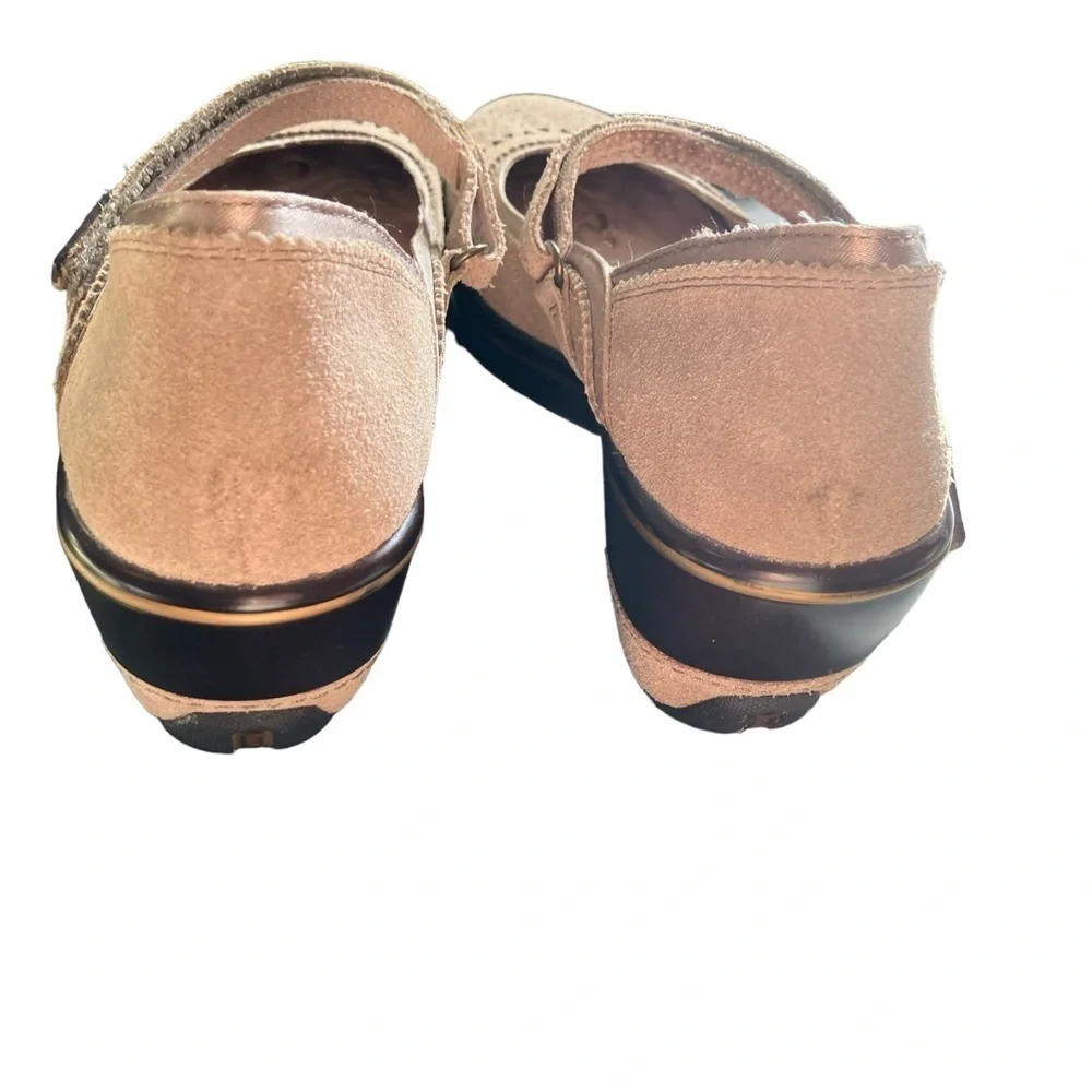 Jambu Lido Encore Beige Suede Mary Jane Sport Wedge Shoe Round Toe 7.5